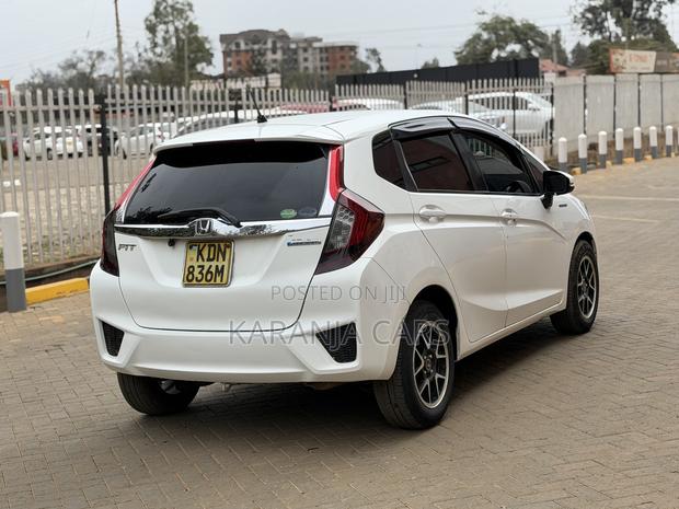 Honda Fit 2016 White