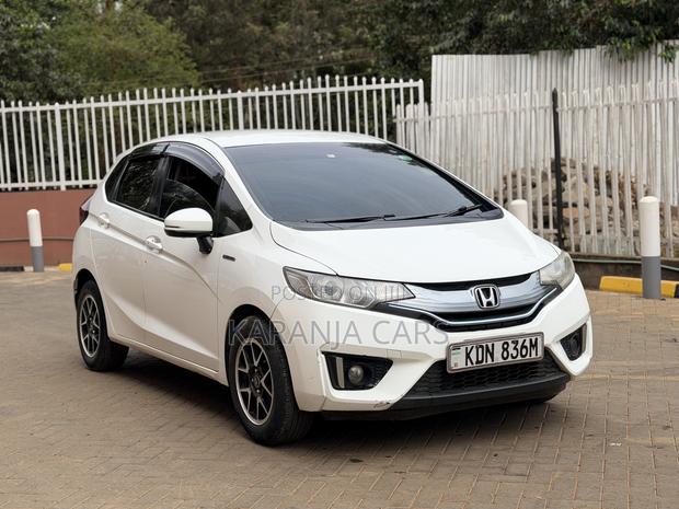 Honda Fit 2016 White