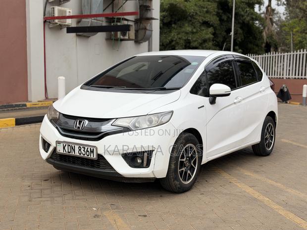 Honda Fit 2016 White