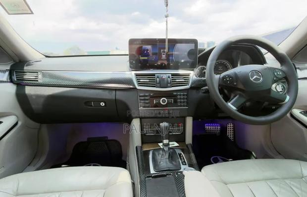 Mercedes-Benz E250 2010