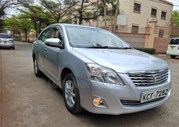 Toyota Premio 1.8 FWD 2013 Silver