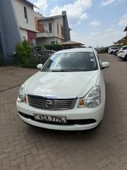 Nissan Bluebird 2012 White for sale