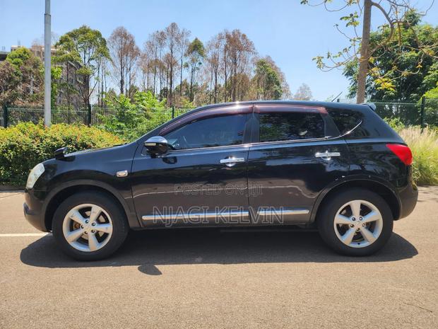 Nissan Dualis 2011 Black