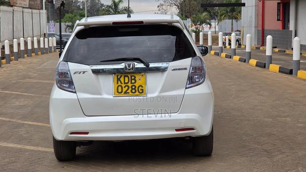 Honda Fit 2013 White