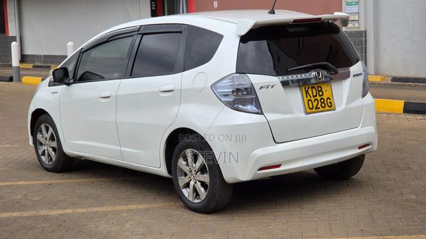 Honda Fit 2013 White