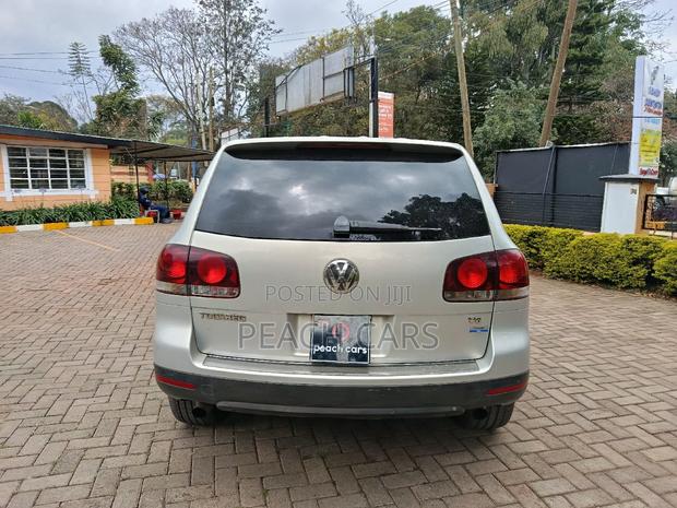 Volkswagen Touareg 2008 Silver