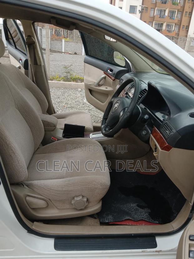 Toyota Premio 2005 White