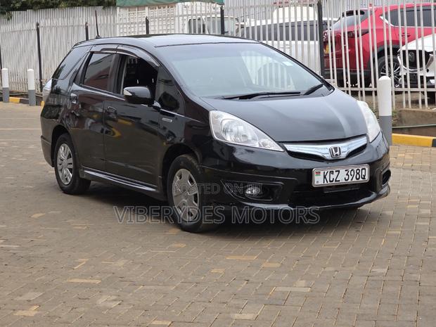 Honda Fit Shuttle 2013 Black