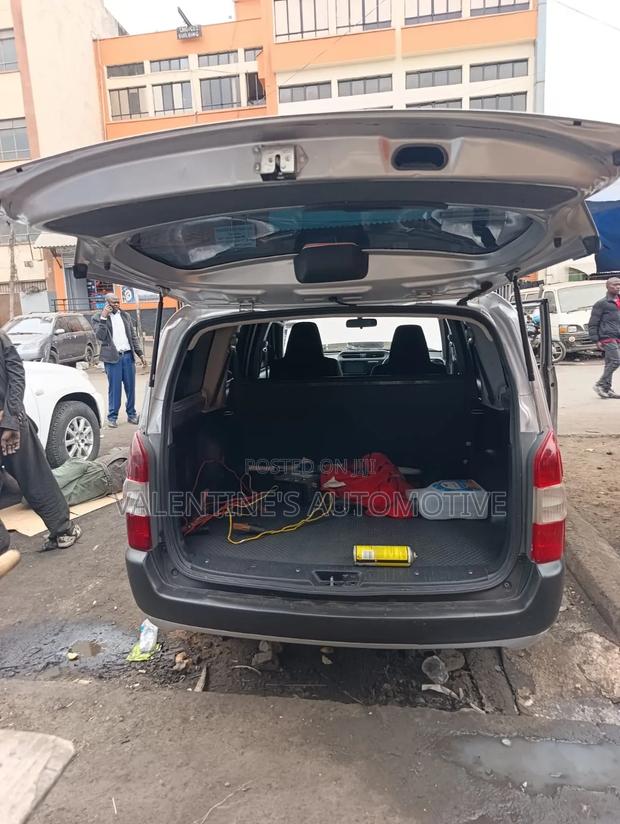 Toyota Probox 2015 Silver