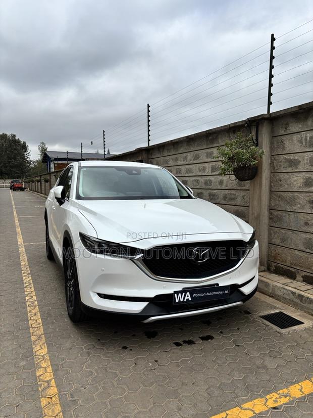 Mazda CX-5 2019 White