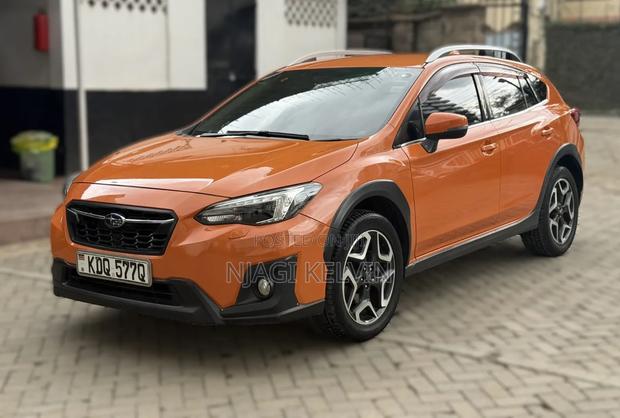 Subaru XV 2017 Orange