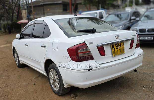 Toyota Premio 2003 Off white
