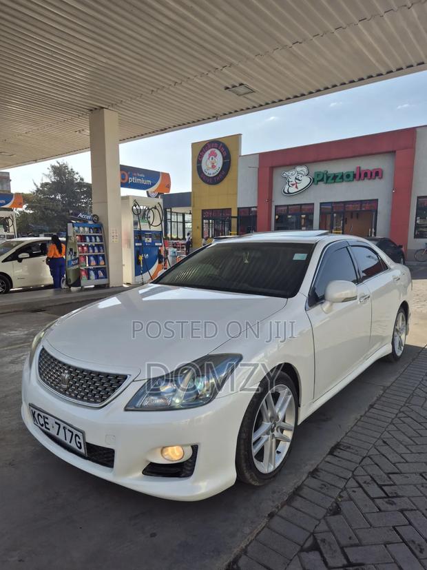 Toyota Crown 2008 Pearl