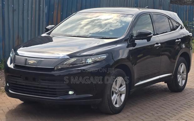 Toyota Harrier 2.0 2020 Black