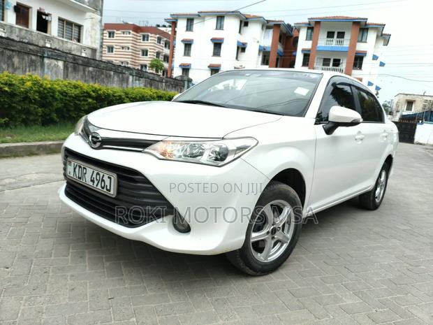 Toyota Axio 2017 White