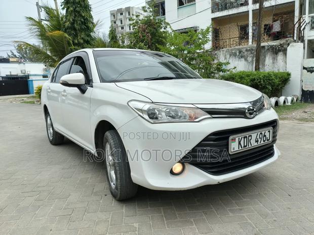 Toyota Axio 2017 White