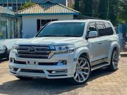 Toyota Land Cruiser 4.6 V8 ZX 2018 Pearl for sale