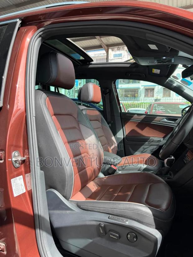 Volkswagen Tiguan 2.0T S AWD 4MOTION 2019 Brown