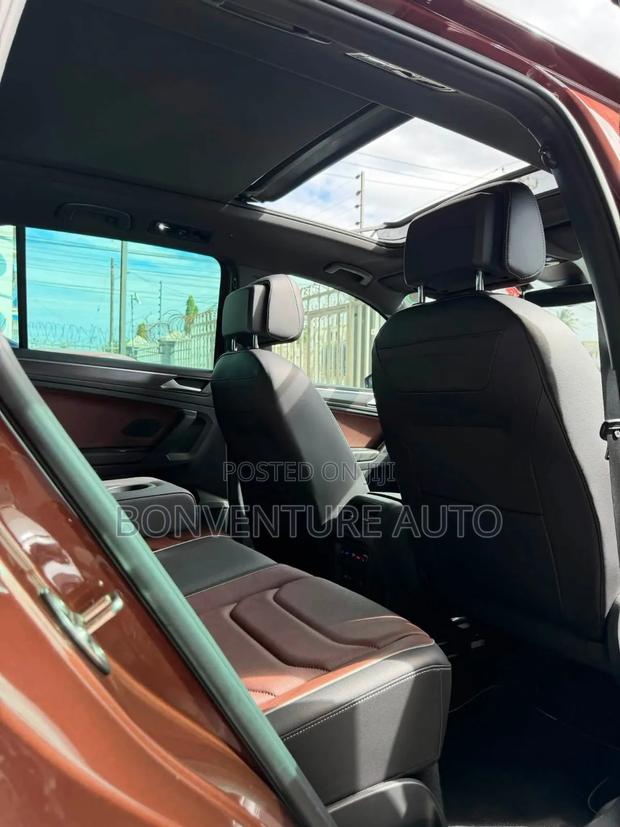 Volkswagen Tiguan 2.0T S AWD 4MOTION 2019 Brown
