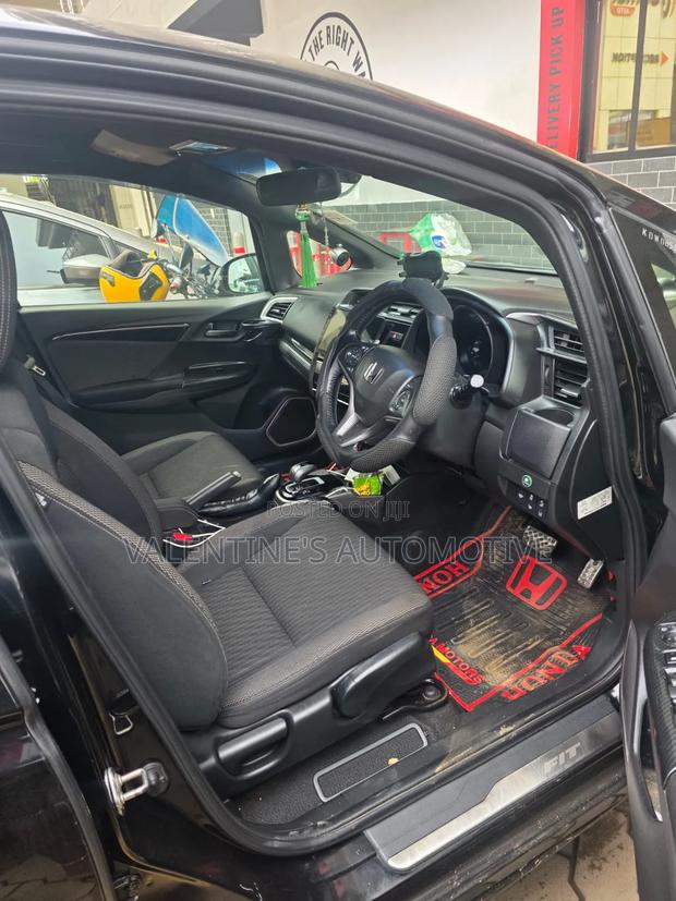 Honda Fit 2018 Black