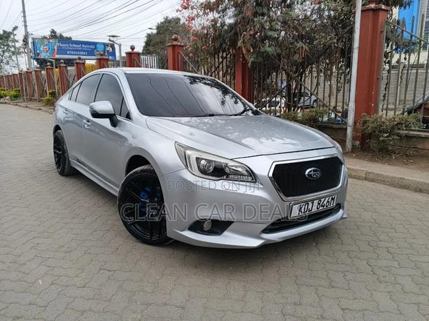 Subaru Legacy 2016 Silver