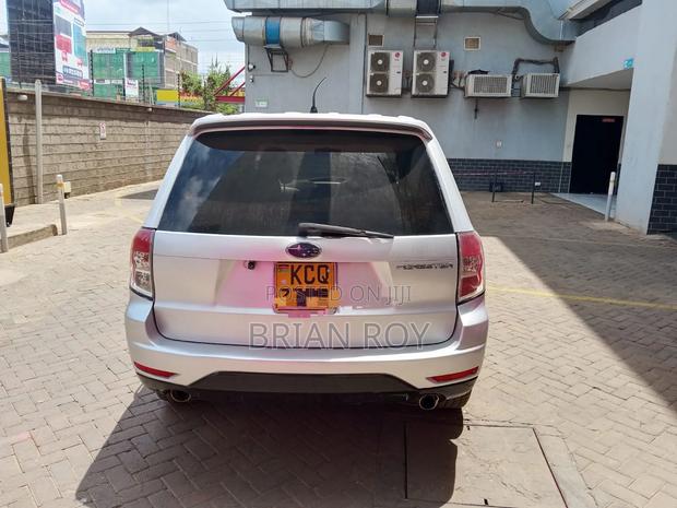 Subaru Forester 2.5X Premium 2010 Silver