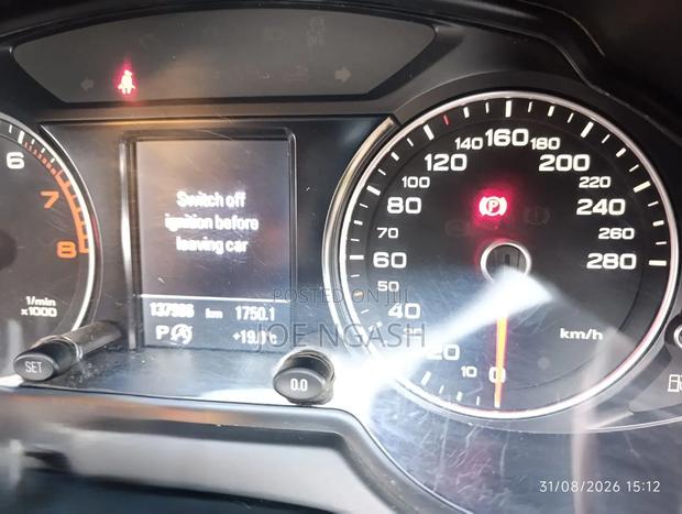 Audi Q5 2.0T Premium quattro 4dr SUV AWD (2.0L 4cyl Turbo 8A) 2015