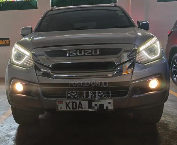 Isuzu MU-X 2020