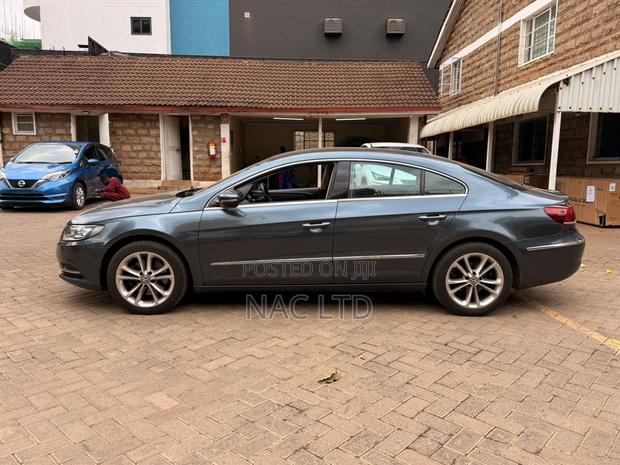 Volkswagen Passat 2015 Gray