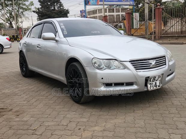 Toyota Mark X 2005