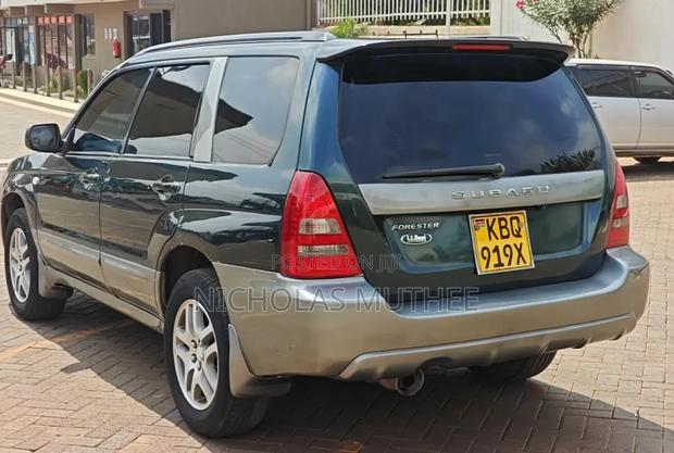 Subaru Forester 2005 Green