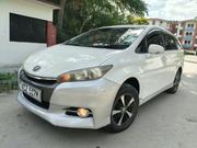 Toyota Wish 2012 White for sale