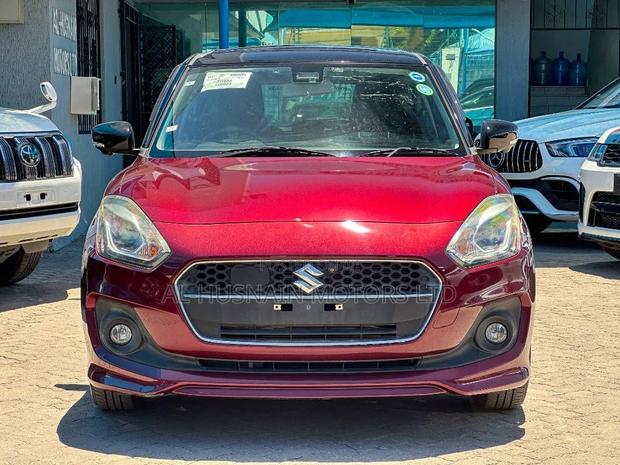 Suzuki Swift 2019 Red
