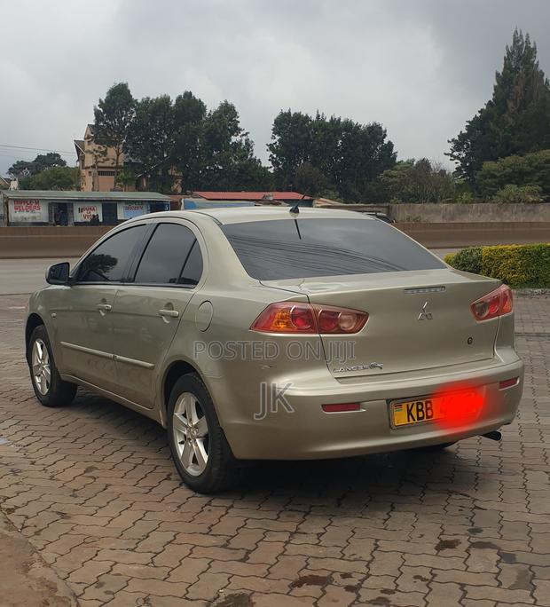 Mitsubishi Lancer 2007 Beige
