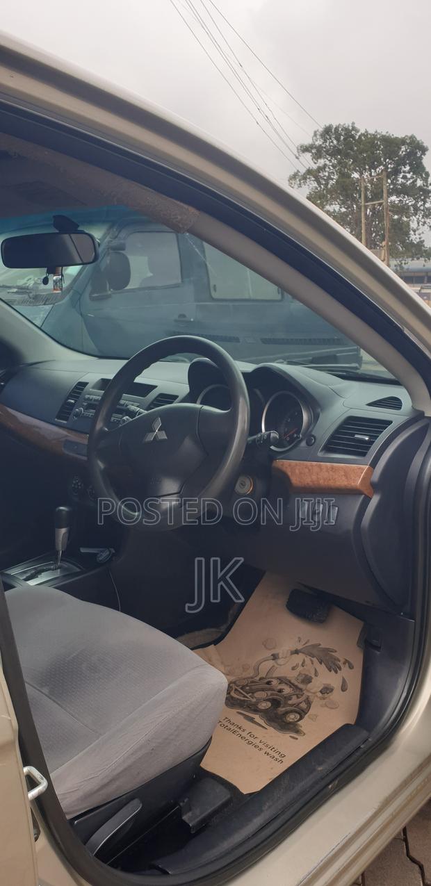 Mitsubishi Lancer 2007 Beige