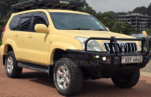 Toyota Land Cruiser 3.0 D-4D C 2006 Yellow