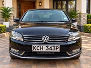 Volkswagen Passat 2010 Black for sale