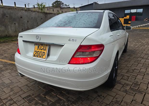 Mercedes-Benz C200 2012 White