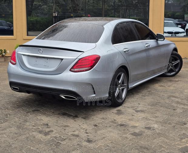 Mercedes-Benz C180 2016