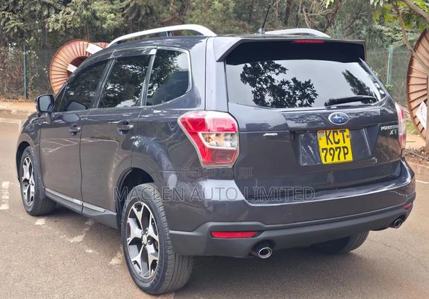 Subaru Forester 2013 Black
