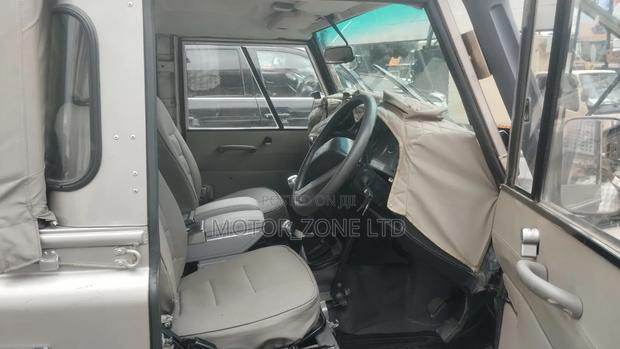 Land Rover Defender 2008 Beige