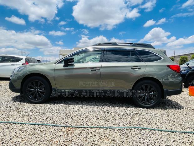 Subaru Outback 2.5i AWD 2019 Green
