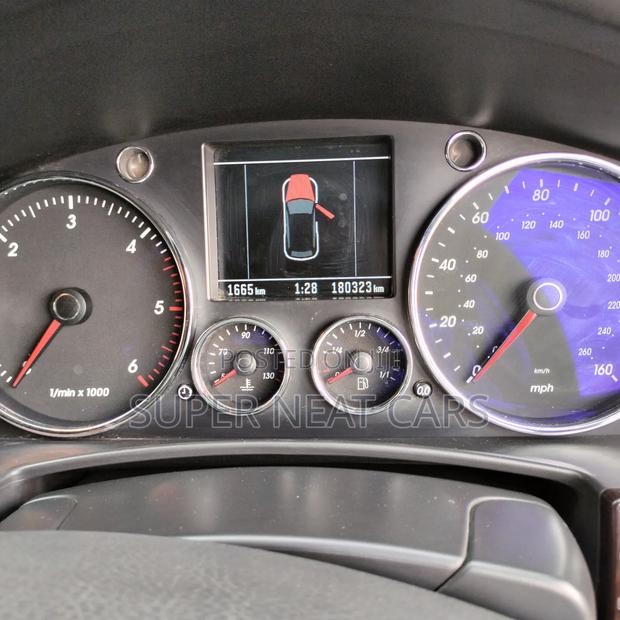 Volkswagen Touareg 2.5 R5 TDi Tiptronic 2006 Gray