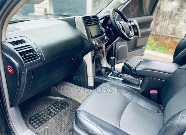 Toyota Land Cruiser Prado 2020 Black
