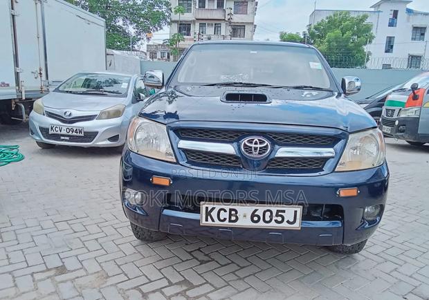 Toyota Hilux 2008 Blue