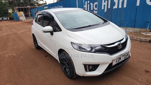 Honda Fit 2016 Pearl