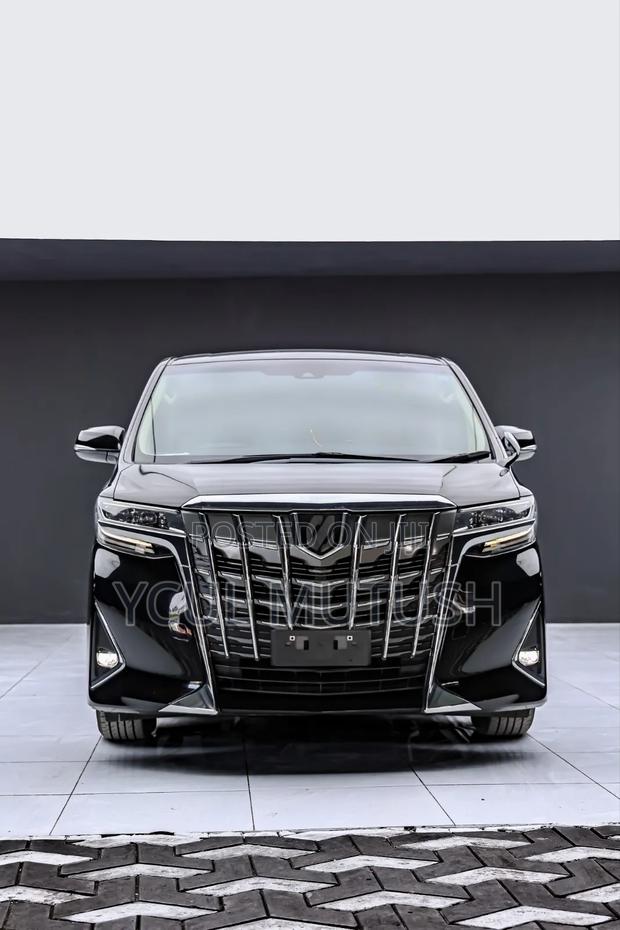 Toyota Alphard 2.5 Petrol AWD 2019 Black