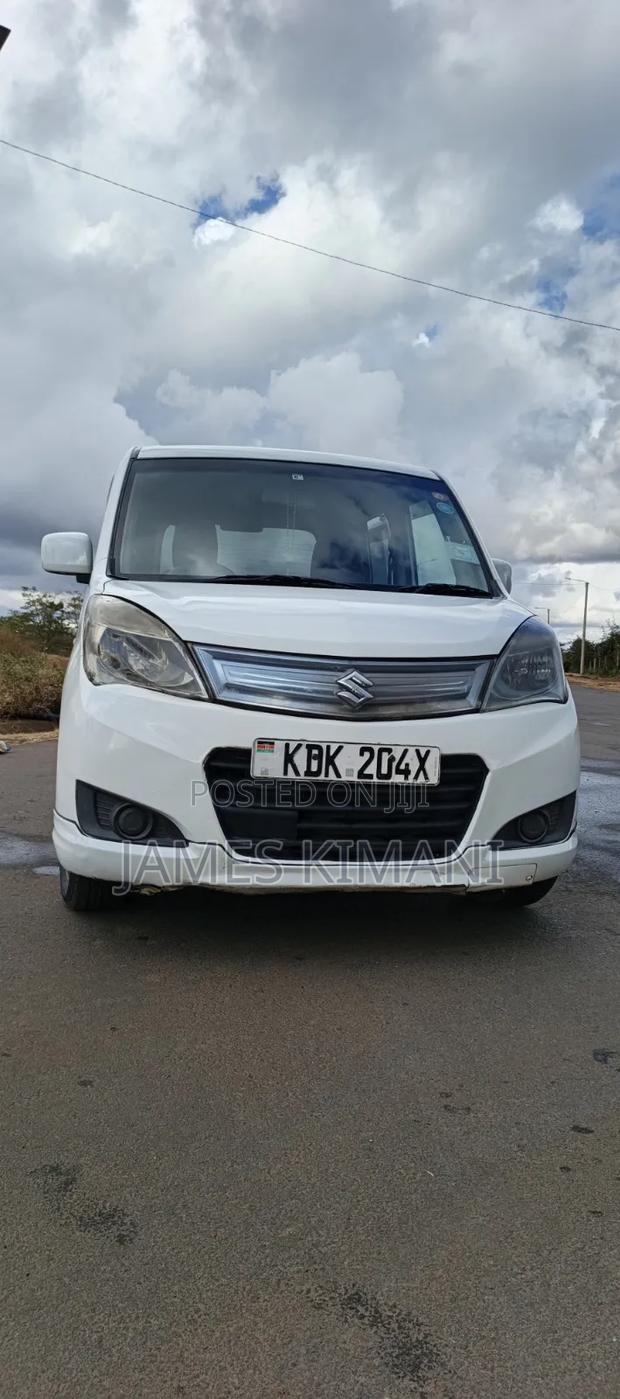 Suzuki Solio 2015 White