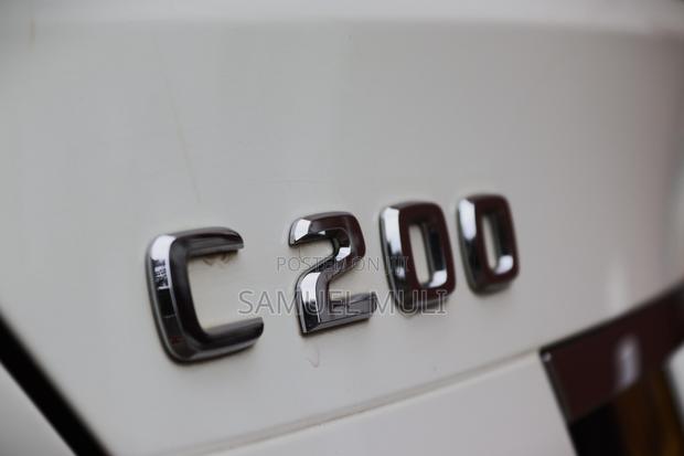Mercedes-Benz C200 2012 White