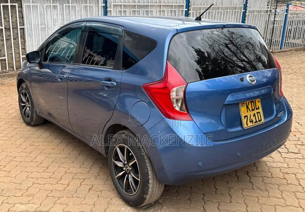 Nissan Note 2016 Blue